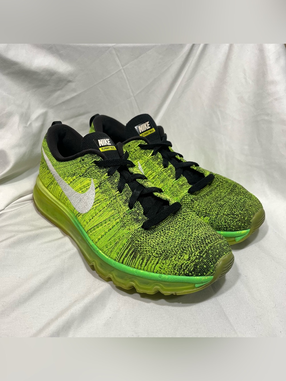 Nike Flyknit Max Voltage Green Black Running Shoes 620469-007 Mens Size 10 Rare